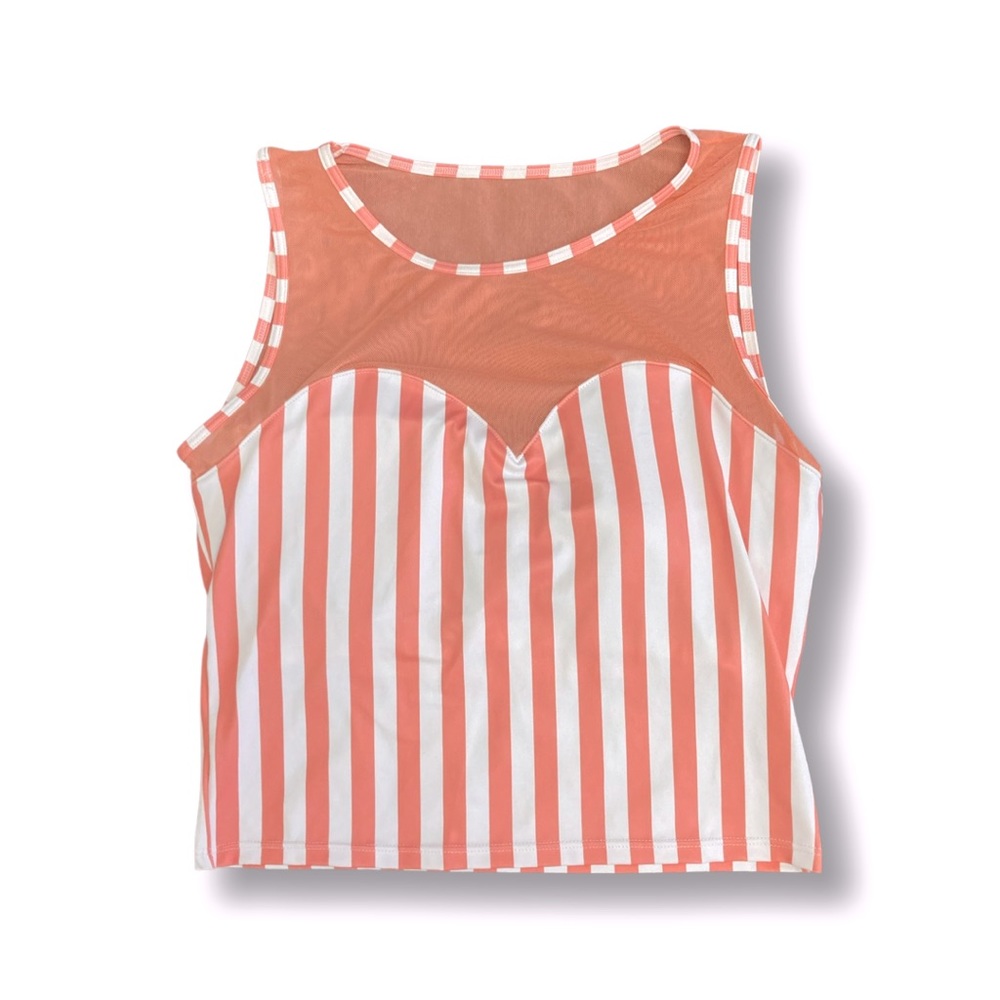 Kortni Jeane netted sweetheart top